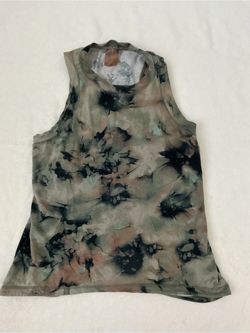 CALIA by Carrie Underwood Olive & Black Tie-Dye Sleeveless Tank